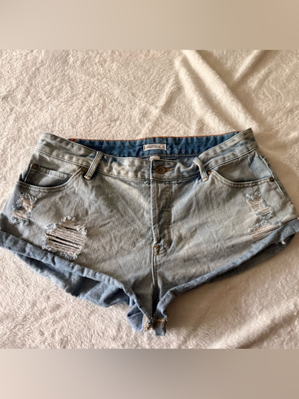 Roxy Denim Cutoff Cuffs Distressed Shorts 29